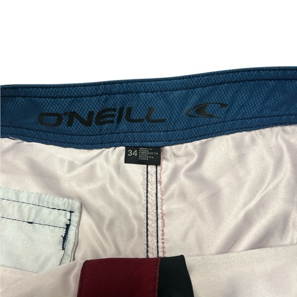 O’Neill tropical red and blue board shorts - Picture 3 of 4